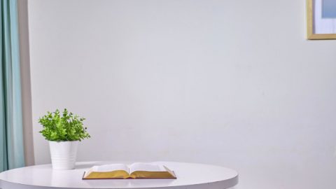 “Өөрт нь итгэдэг хэн боловч мөхөхгүй, харин мөнх амьтай болно” гэж Эзэн Есүс бидэнд амласан. Бурхан хэлснээ хэрхэн биелүүлэх вэ?