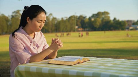 Би Эзэнийг ингэж угтсан